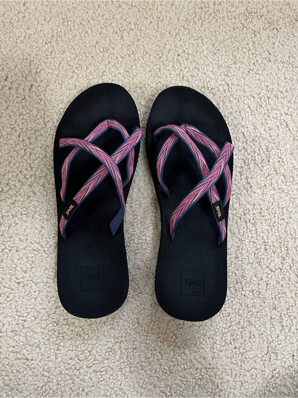 Teva Olowahu Flip Flop Sandals Women’s Size 11